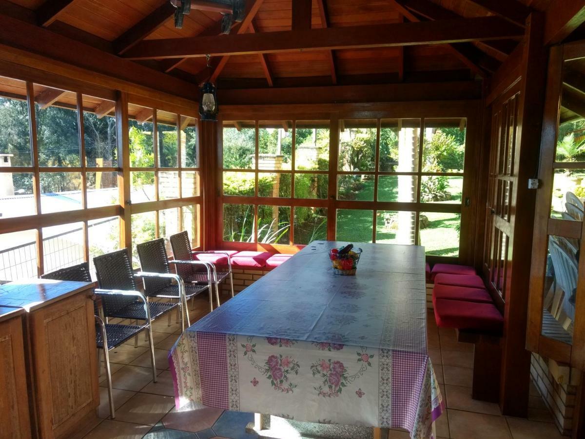 Casa Das Palmeiras + Quiosque Bento Goncalves Luaran gambar